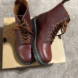 Dr. Martens 1460 Pascal mens Boots - Red size 5.  Womens size 6.5